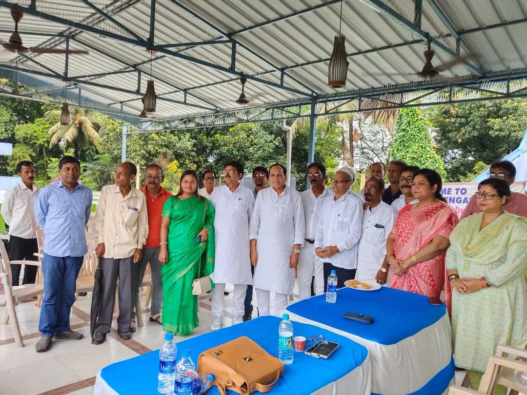 You are currently viewing The President, INTUC West Bengal, Janab M Qamruzzaman Qamar was having a two day Official Visit to different districts of North Bengal to interact with the District Presidents and to strengthen the Organisation